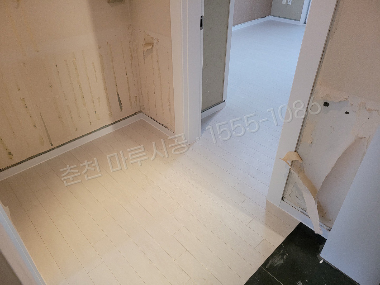 춘천 소양로1가 동화 나투스진 어반화이트 아파트 마루 시공 시공 완료