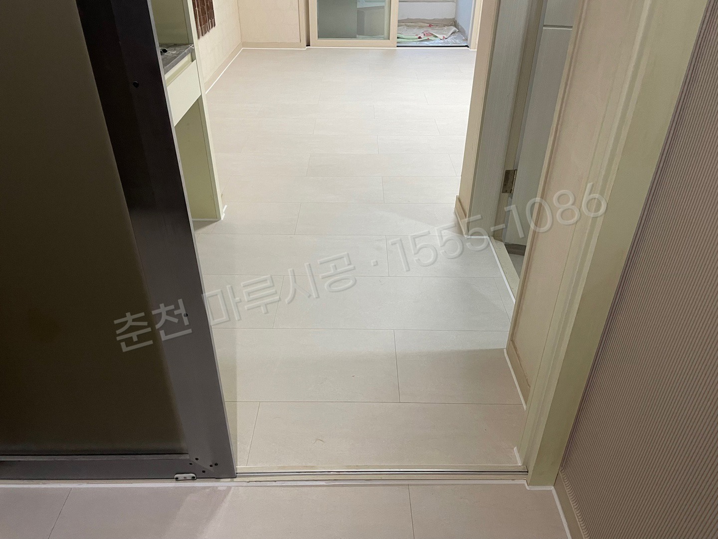 춘천 약사동 동화 나투스진 그란데 사하라라이트 아파트 마루 시공 시공 후