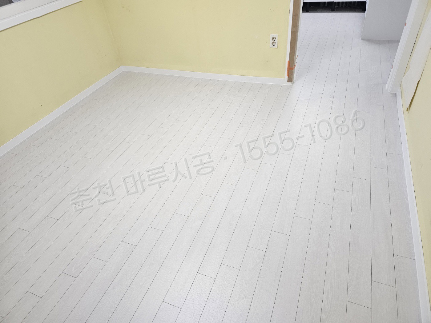 춘천 소양로4가 동화 나투스진 어반화이트 아파트 마루 시공 시공 후