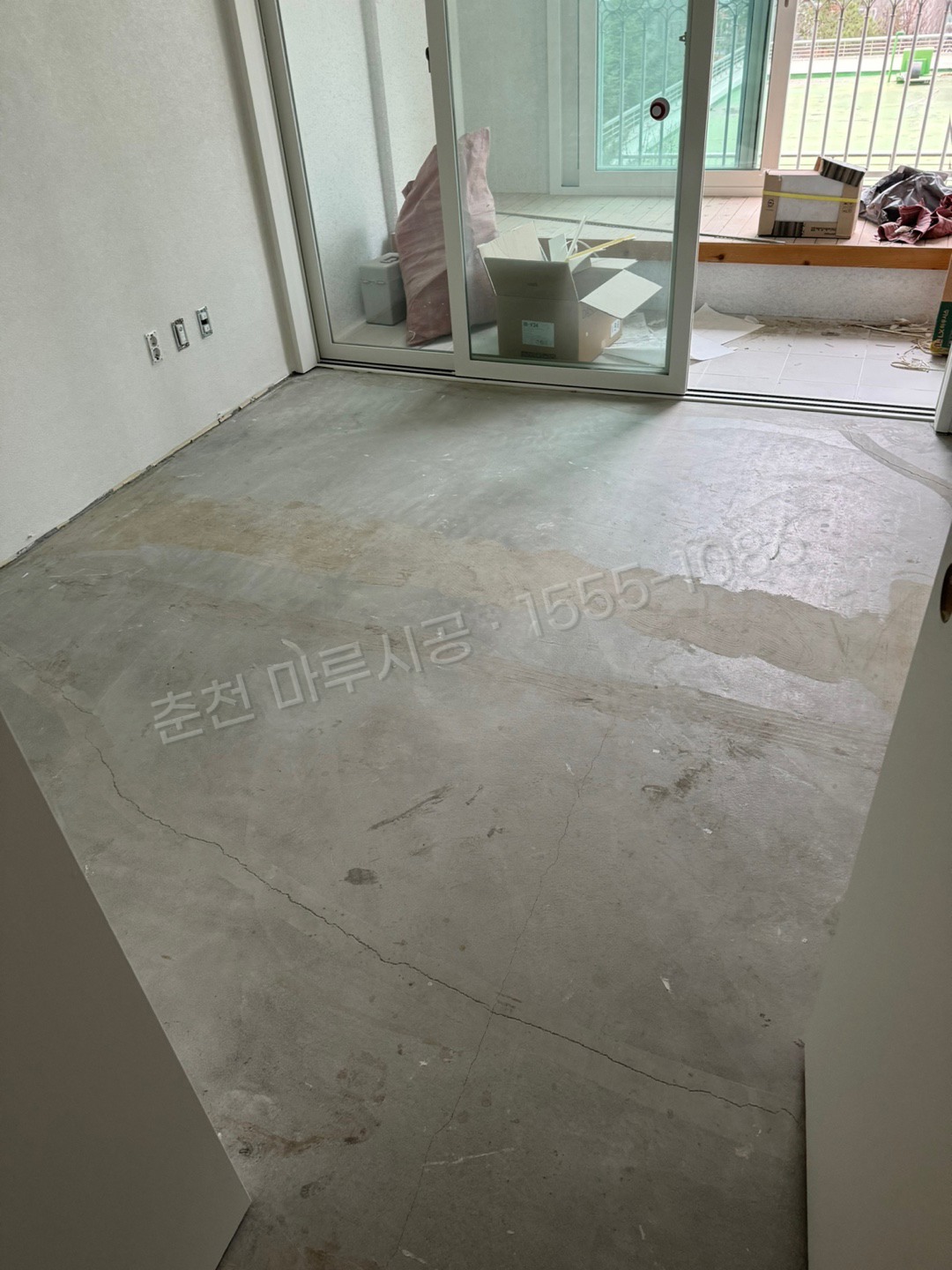 춘천 신동면 동화 나투스진 그란데 이모션블랑 아파트 마루 시공 시공 전