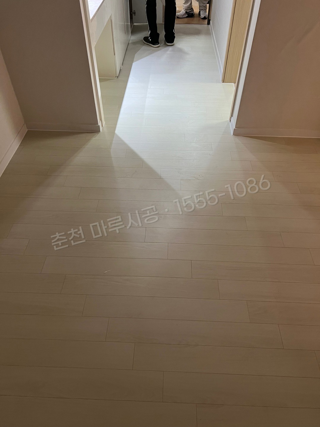 춘천 소양로3가 마루바닥 시공업체 디앤메종 식스팩3.5 쉐넌화이트 아파트 시공 후
